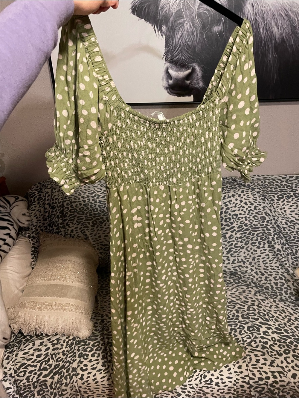 • KIVARI Sage Green Polka Dot Smocked Midi Dress Puff Sleeve